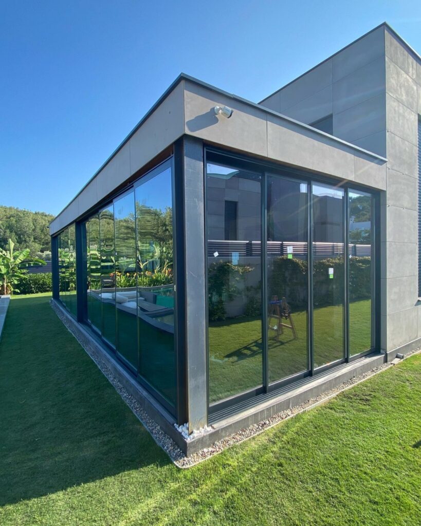Yapracık Cam Balkon